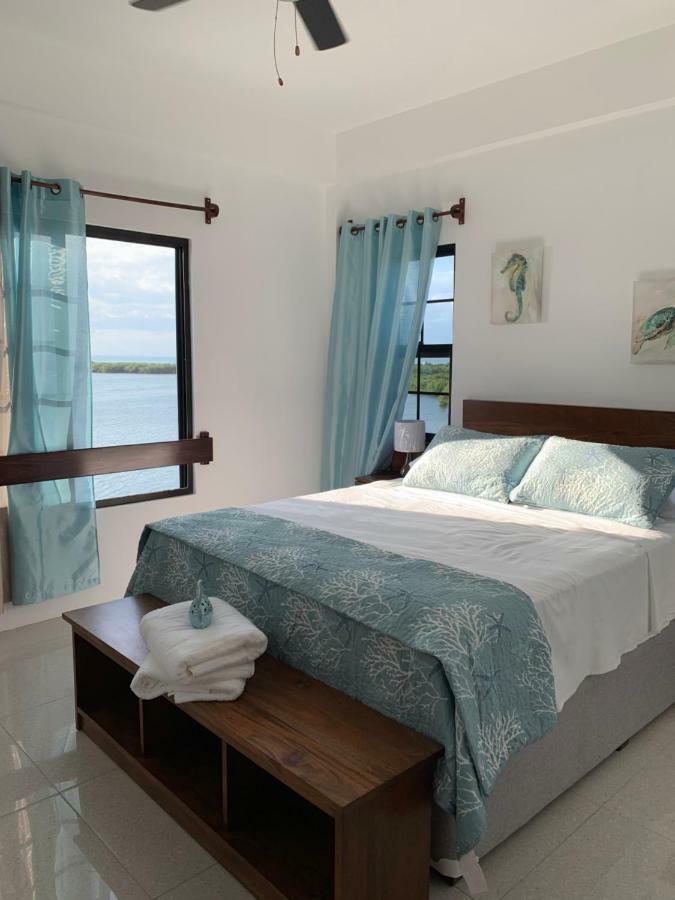 Bay Towers Aparthotel Кайе Колкер Екстериор снимка